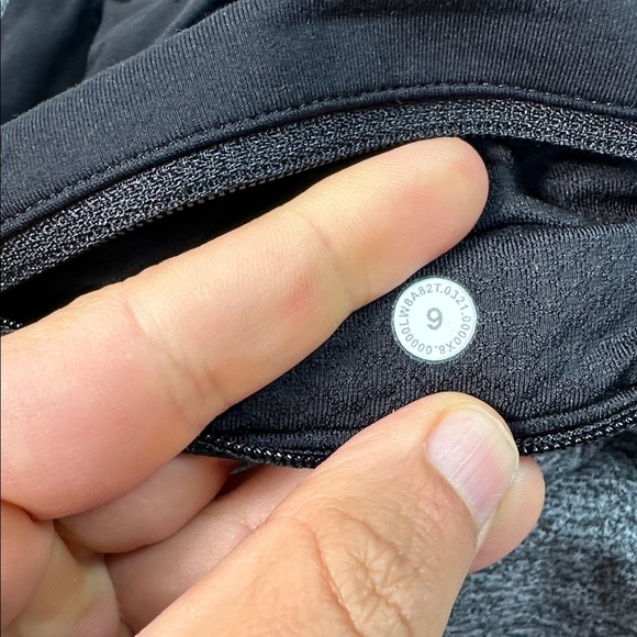 Lululemon Pace Rival Skirt (Tall) *No Panels 15" Heather Lux Multi Black / Black - Picture 5 of 6